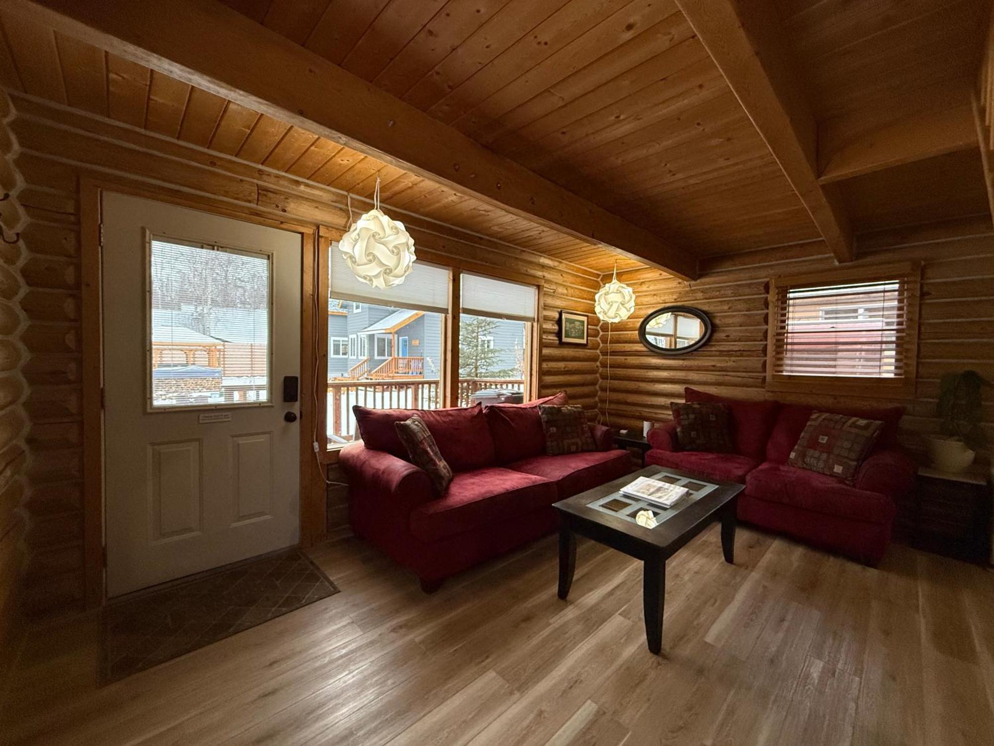 Talkeetna Log Cabin With Hot Tub Unit 2 外观 照片